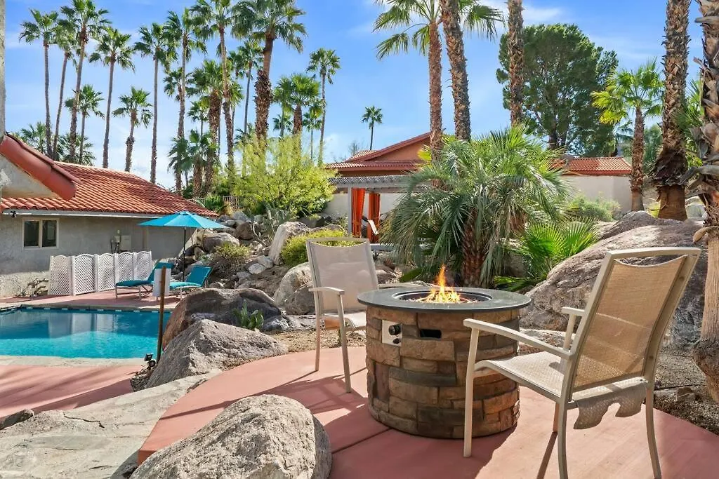 Rockin Palms A New Palm Springs Oasis Villa USA