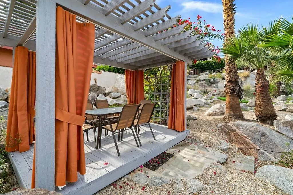 Rockin Palms A New Palm Springs Oasis Villa 0*,